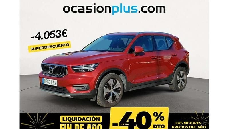 Rojo Usado 2021 Volvo XC40 Momentum SUV | 21.437 € (Super precio) - Imagen 1/1