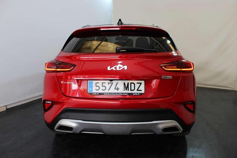 Usado Kia XCeed 141 CV (103 kW) 2023 Rojo SUV