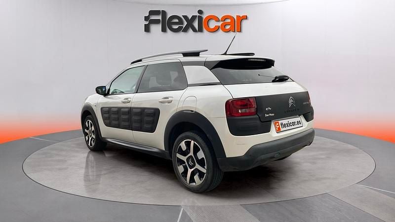 Usado Citroën C4 Business Class 99 CV (72 kW) 2018 Blanco Berlina