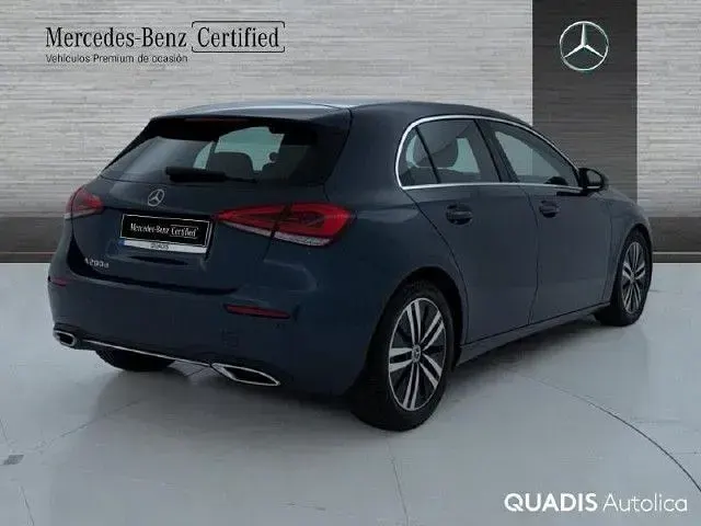 Usado Mercedes A200 Progressive 150 CV (110 kW) 2022 Azul denim