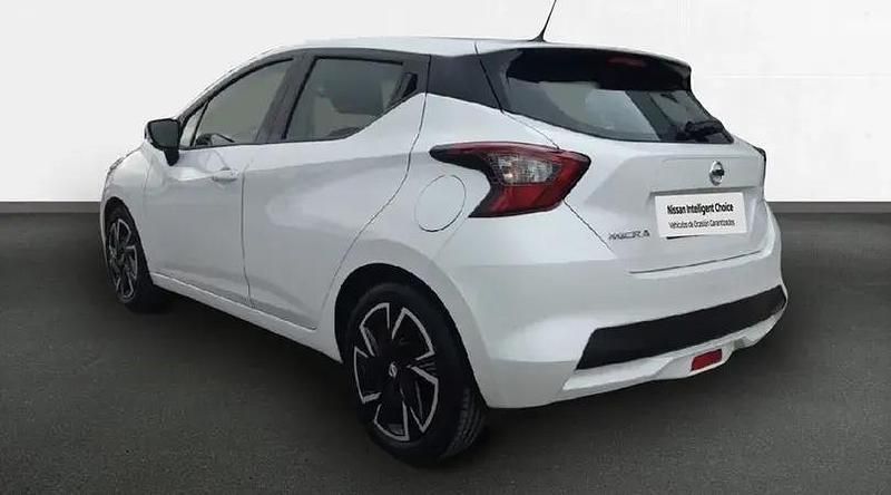 Usado Nissan Micra Acenta 92 CV (67 kW) 2021 Glaze white (metalizado)