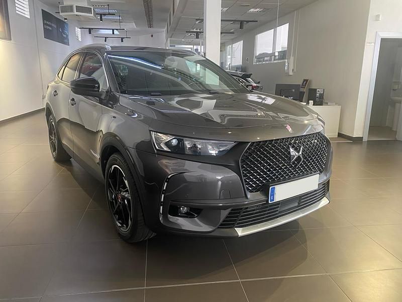 Evl pintura gris platinium Usado 2018 DS Automobiles DS7 Crossback Performance SUV | 25.700 € - Imagen 1/4