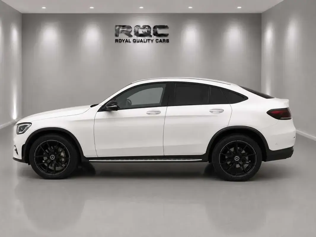 Usado Mercedes GLC300 245 CV (180 kW) 2021 Blanco SUV