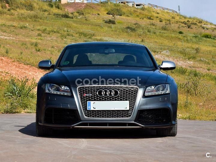 Gris / plata Usado 2010 Audi RS5 Coupe | 28.500 € (Precio justo) - Imagen 1/4