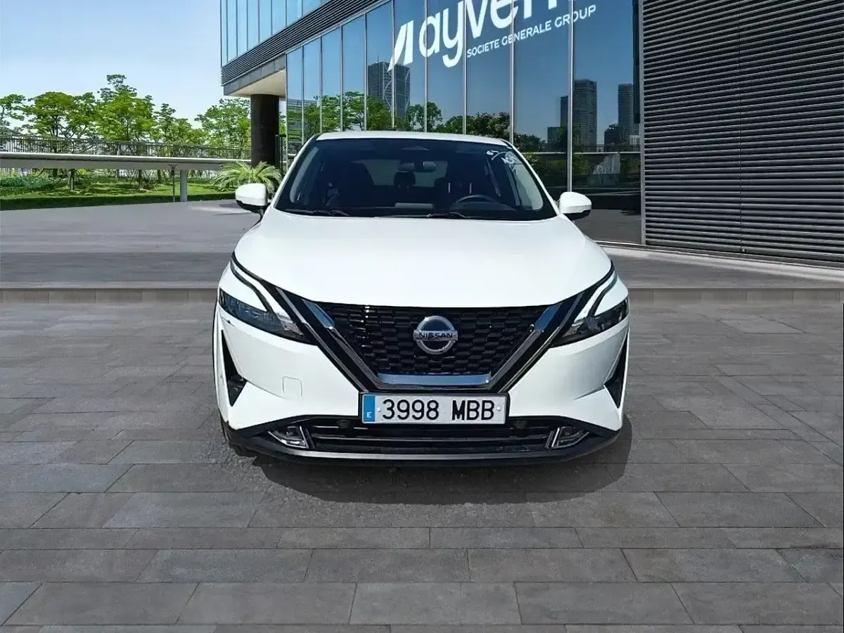 Usado Nissan Qashqai Acenta 140 CV (102 kW) 2022 Blanco SUV