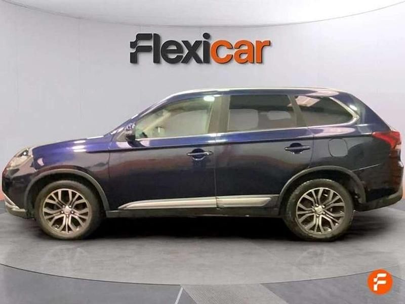 Usado Mitsubishi Outlander Motion 150 CV (110 kW) 2017 Azul SUV