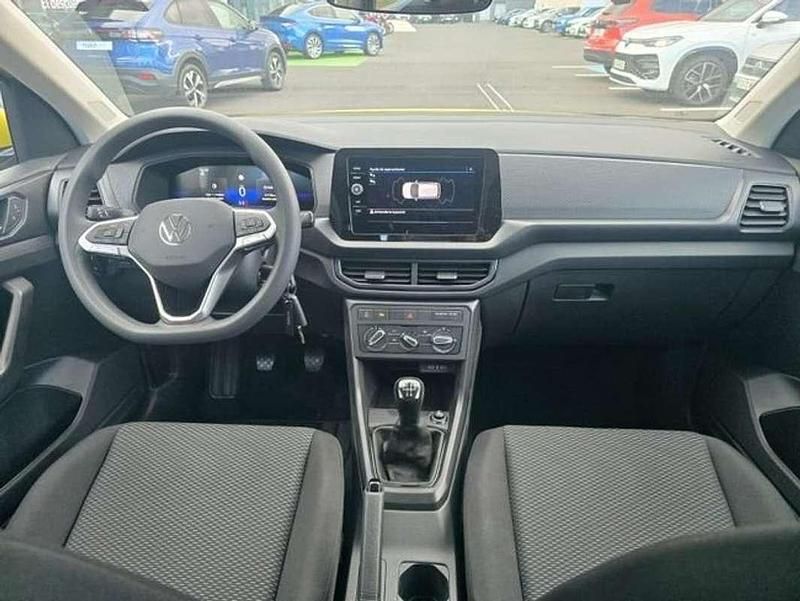 Usado VW T-Cross Edition 95 CV (69 kW) 2025 Amarillo SUV