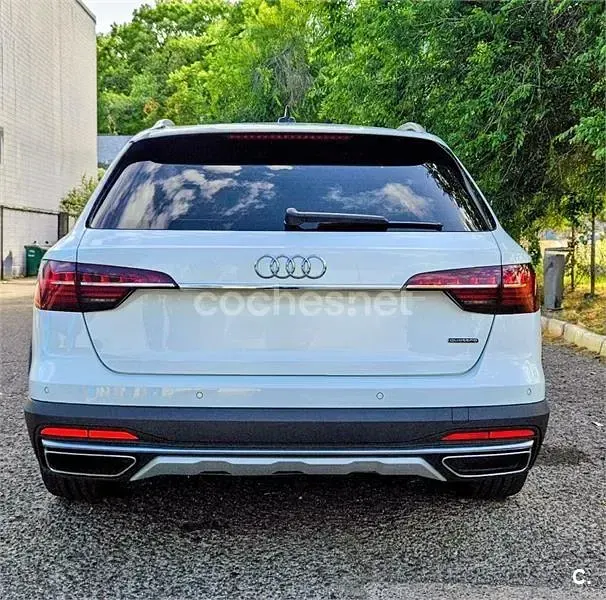 Usado Audi A4 Allroad 204 CV (150 kW) 2023 Blanco Familiar