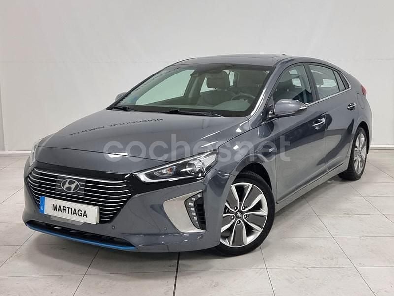 Gris / plata Usado 2018 Hyundai Ioniq Style Utilitario | 14.900 € (Un poco caro) - Imagen 1/4