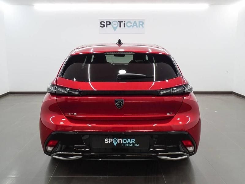 Usado Peugeot 308 GT 130 CV (95 kW) 2023 Rojo Berlina