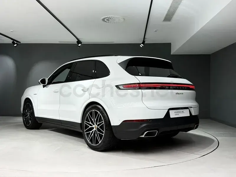 Usado Porsche Cayenne 470 CV (345 kW) 2024 Blanco SUV