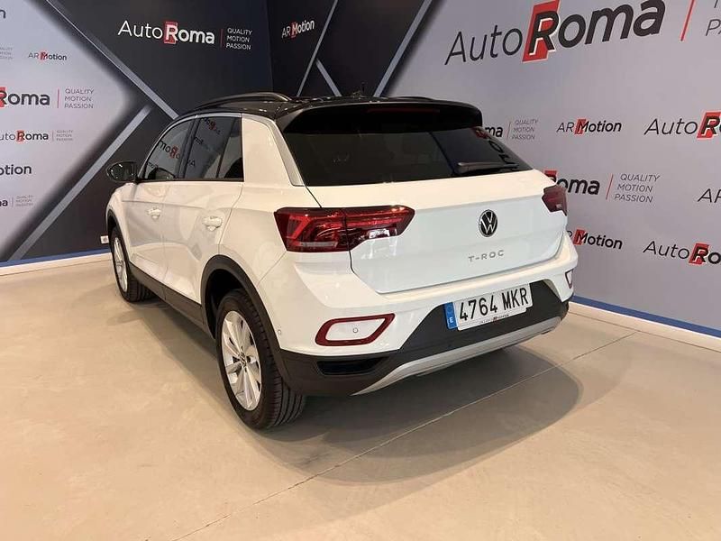 Usado VW T-Roc Life 110 CV (80 kW) 2024 Blanco SUV