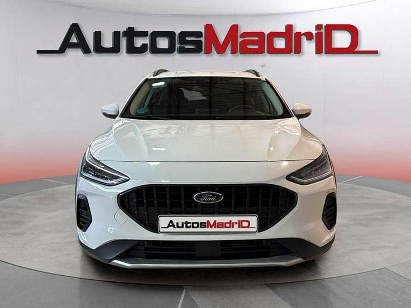 Usado Ford Focus Active 156 CV (114 kW) 2022 Blanco Familiar