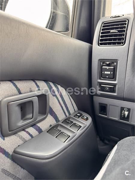 Usado Toyota Land Cruiser 125 CV (91 kW) 1997 Azul SUV