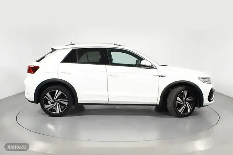 Usado VW T-Roc R-line 150 CV (110 kW) 2023 Blanco SUV