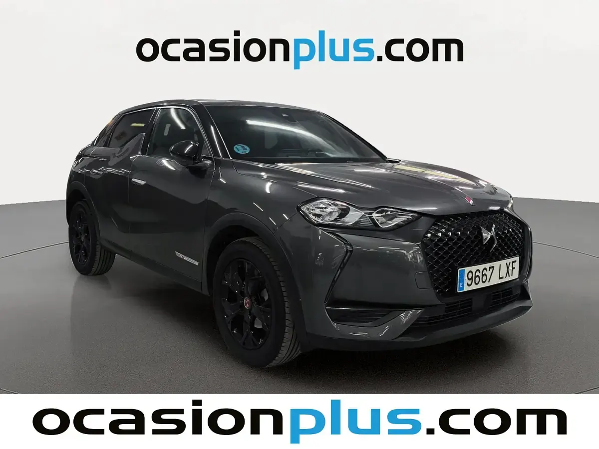 Usado DS Automobiles DS3 Crossback Performance 111 CV (81 kW) 2022 Gris plata SUV