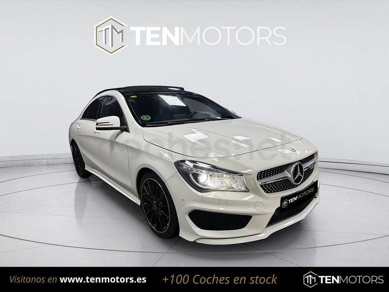 Usado Mercedes CLA220 AMG line 177 CV (130 kW) 2016 Blanco Berlina