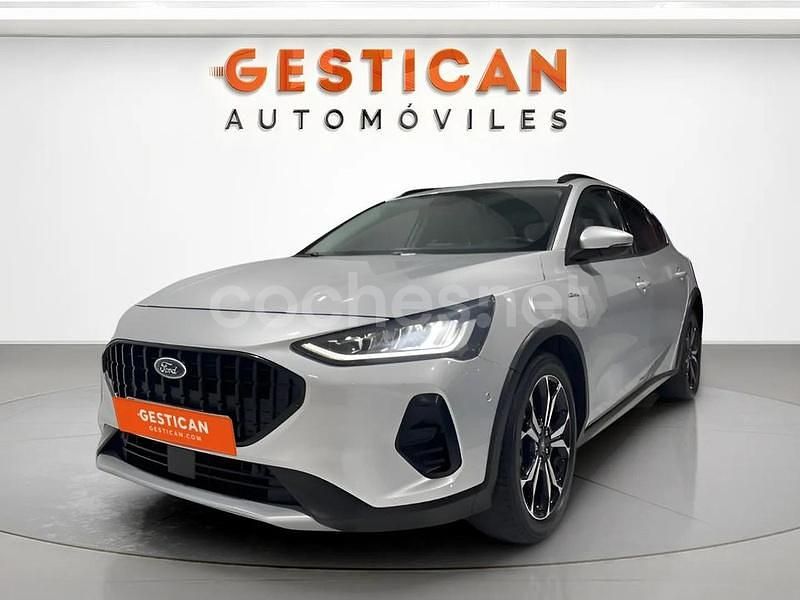 Gris / plata Usado 2023 Ford Focus Active Berlina | 16.990 € (Buen precio) - Imagen 1/3