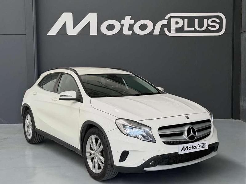Usado Mercedes GLA220 AMG Edition 1 170 CV (125 kW) 2014 Blanco SUV