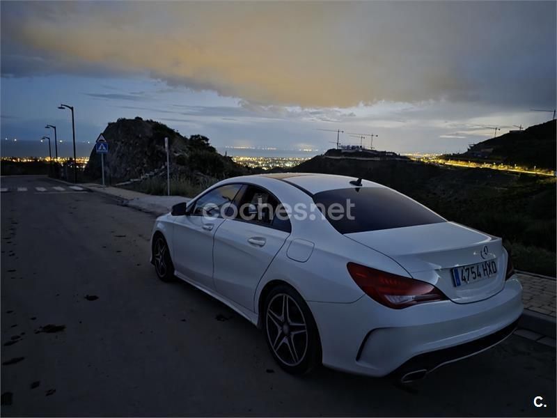 Blanco Usado 2014 Mercedes CLA200 Urban Berlina | 19.900 € (Precio justo) - Imagen 1/4