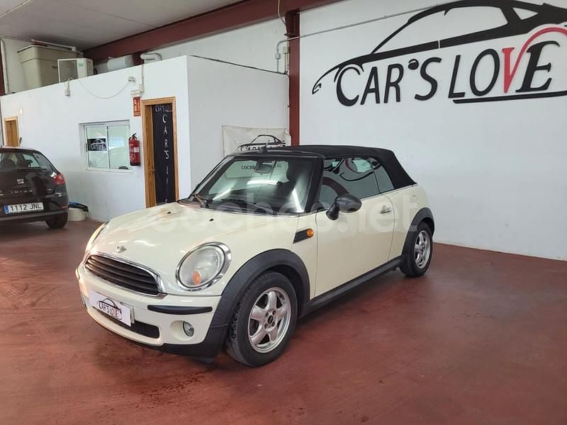 Usado Mini One Cabriolet 98 CV (72 kW) 2010 Beige Descapotable