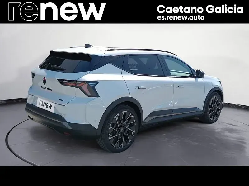 Usado Renault Scenic E-Tech Esprit Alpine 159 kW (217 CV) 2026 Blanco SUV