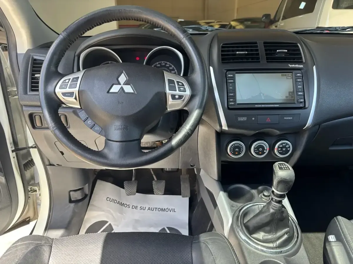 Usado Mitsubishi ASX 150 CV (110 kW) 2011 Blanco SUV