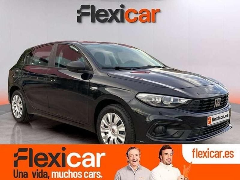 Negro Usado 2024 Fiat Tipo Cross Berlina | 14.990 € (Super precio) - Imagen 1/4