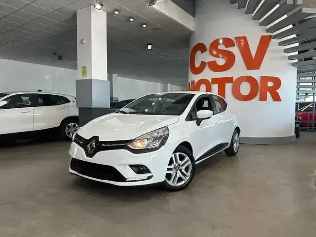 Usado Renault Clio IV Business 91 CV (66 kW) 2019 Blanco Berlina