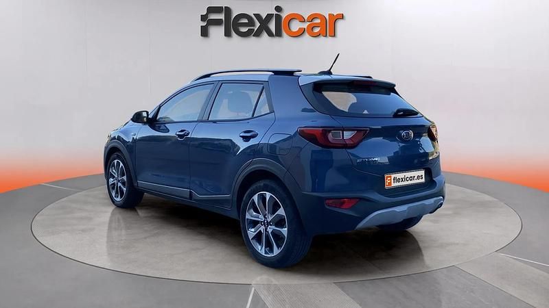Usado Kia Stonic 101 CV (74 kW) 2019 Azul SUV