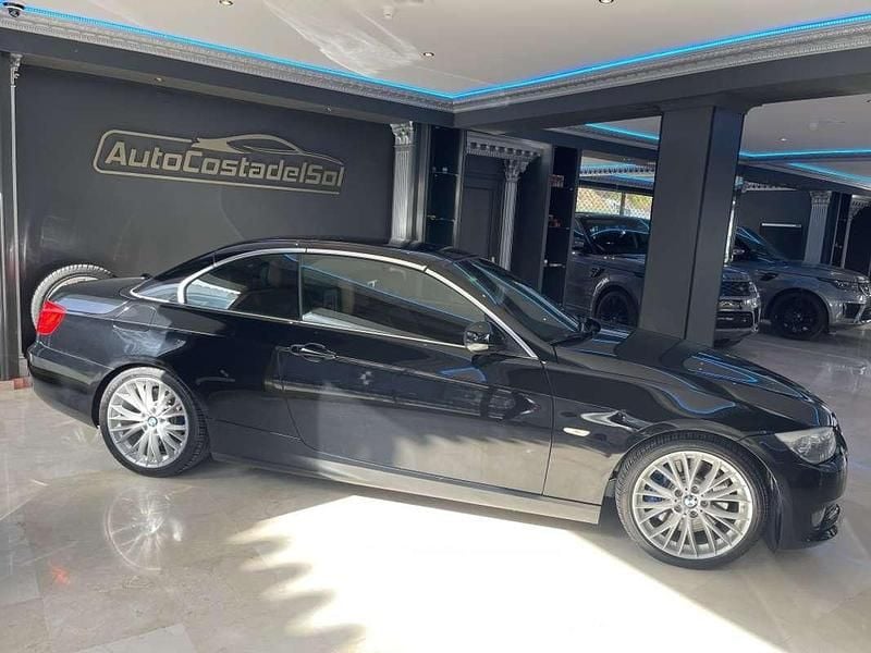 Käytetty BMW 335 Cabriolet Comfort Edition 306 HP (225 kW) 2011 Sininen Avoauto