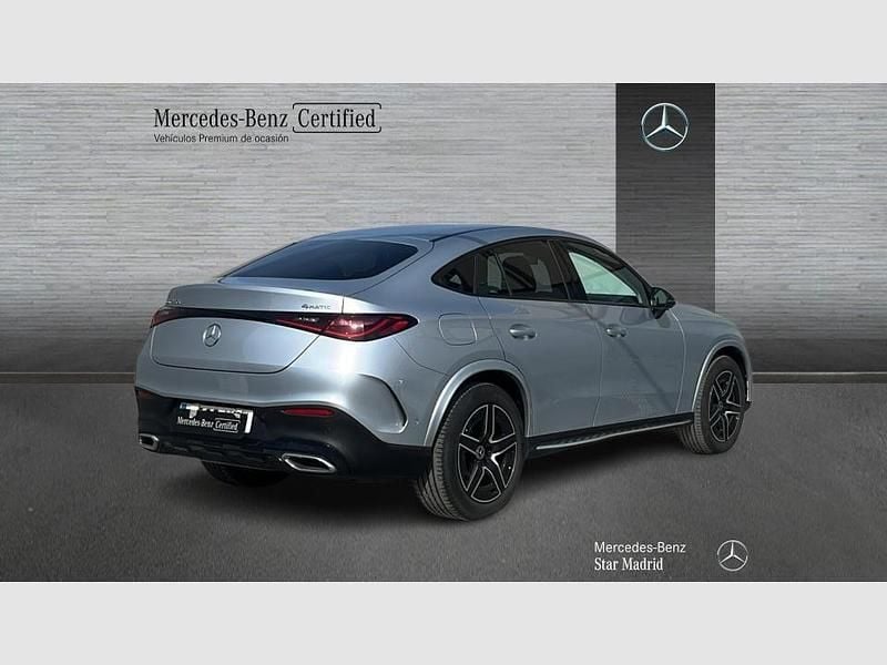 Usado Mercedes GLC220 197 CV (144 kW) 2025 Plata hightech (metalizado) SUV