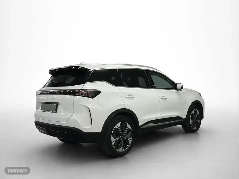 Usado Ebro s700 Luxury 147 CV (108 kW) 2026 Blanco SUV
