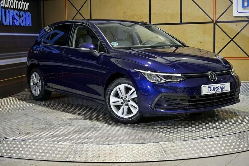 Usado VW Golf VIII Life 131 CV (96 kW) 2021 Azul Utilitario