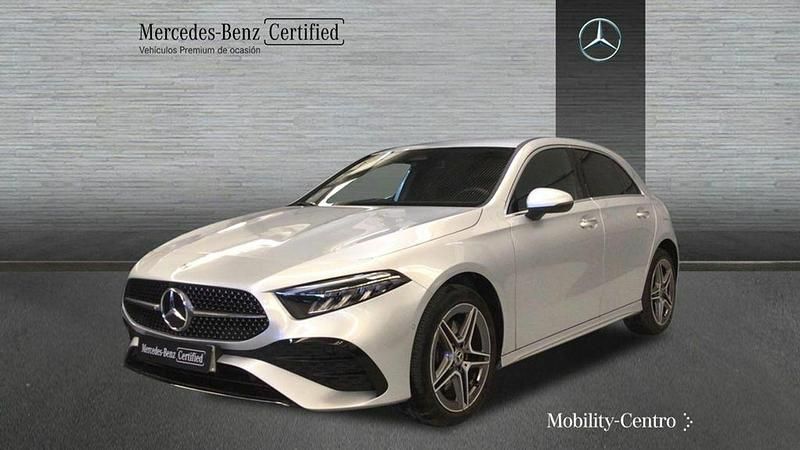 Iridiumsilver, metallic paint Usado 2024 Mercedes A250 AMG line Utilitario | 36.900 € (Precio justo) - Imagen 1/4