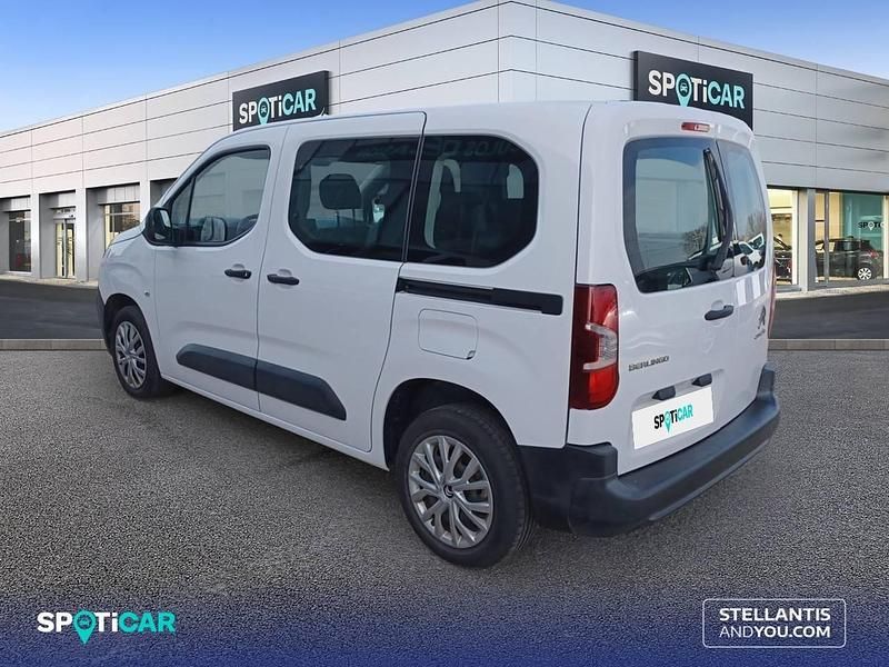 Usado Citroën Berlingo Live 102 CV (75 kW) 2022 Blanco Monovolumen