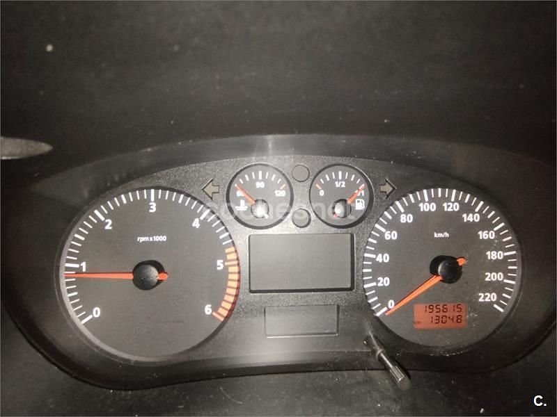 Verde Usado 2001 Seat Cordoba Stella Berlina | 3200 € - Imagen 1/4