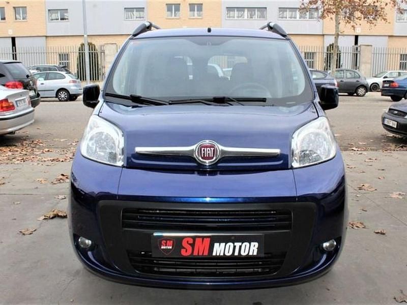 Usado Fiat Qubo Dynamic 75 CV (55 kW) 2013 Azul Monovolumen