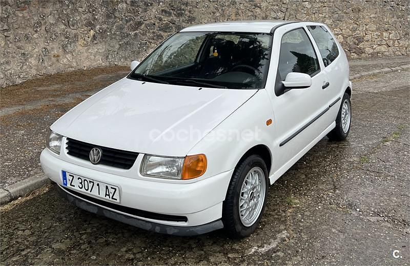 Usado VW Polo Sport 75 CV (55 kW) 1995 Blanco Berlina