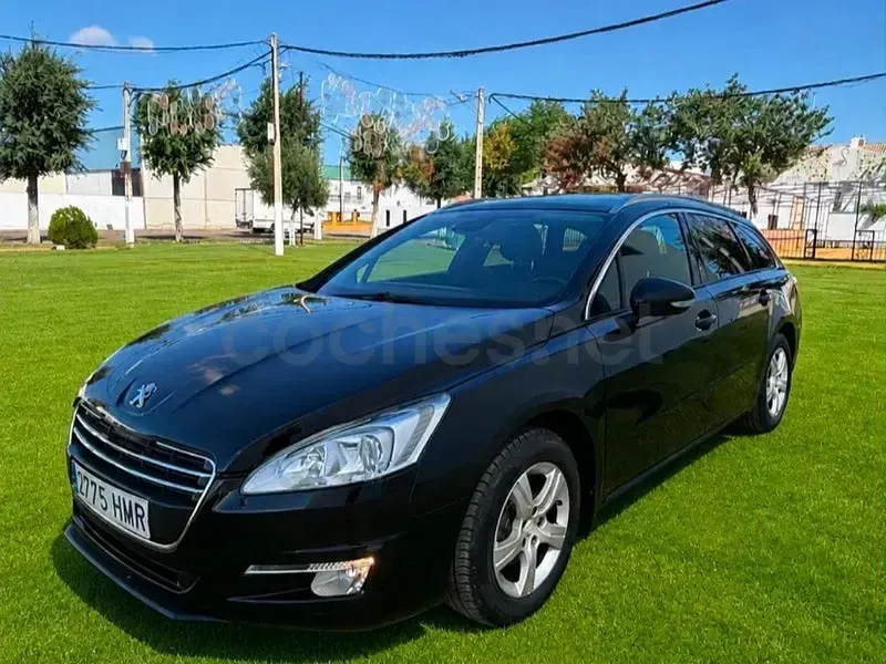 Usado Peugeot 508 SW Business-Line 140 CV (102 kW) 2012 Negro Familiar