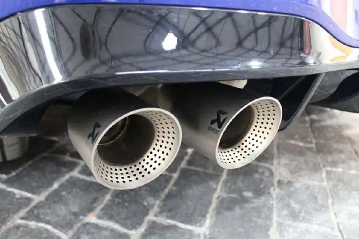 Usado VW Golf VIII R 320 CV (235 kW) 2023 Azul Berlina