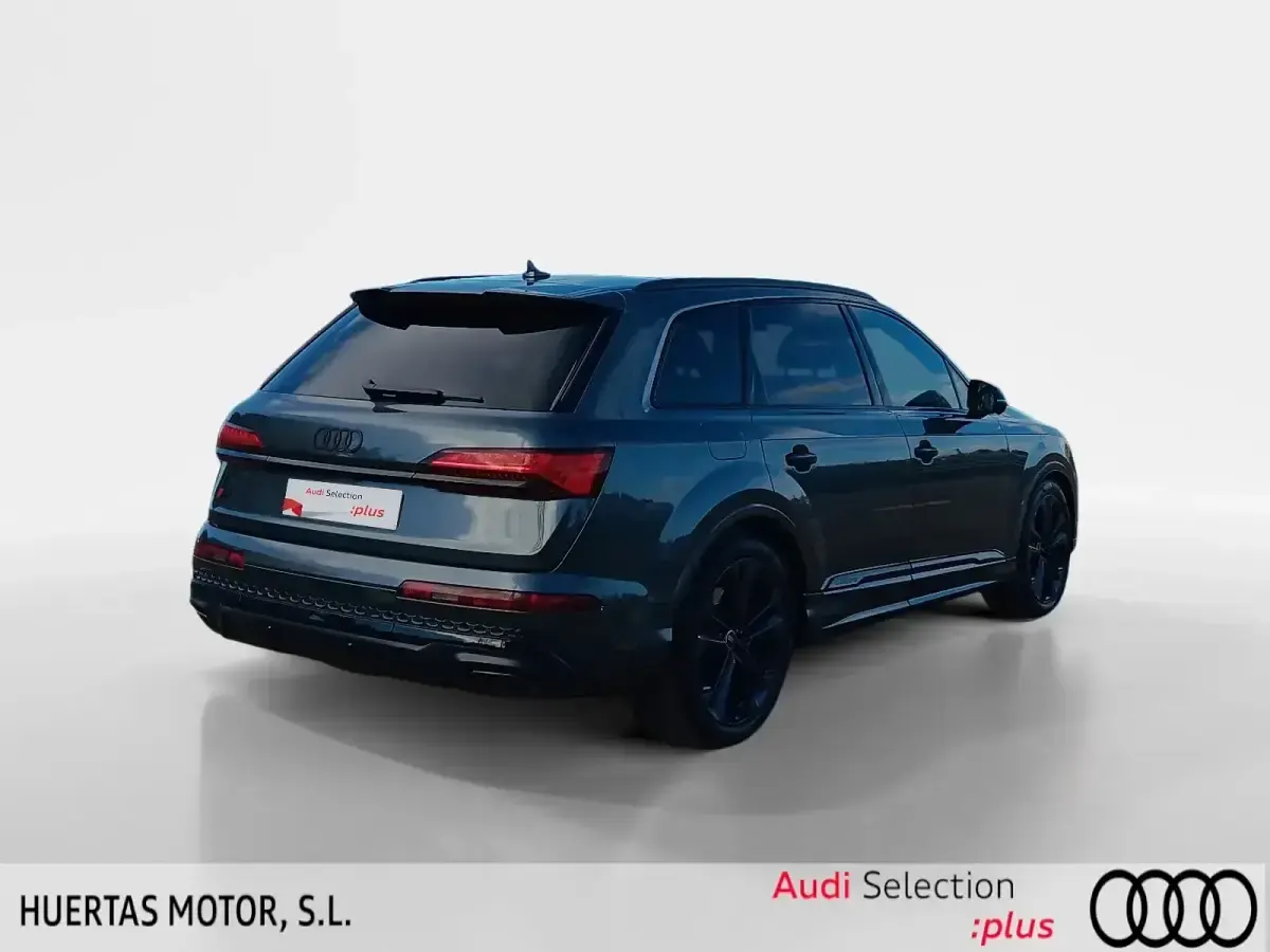 Usado Audi Q7 S-Line 286 CV (210 kW) 2024 Gris SUV