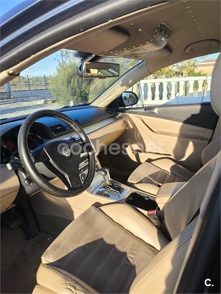 Usado VW Passat Advance 140 CV (102 kW) 2006 Azul Berlina