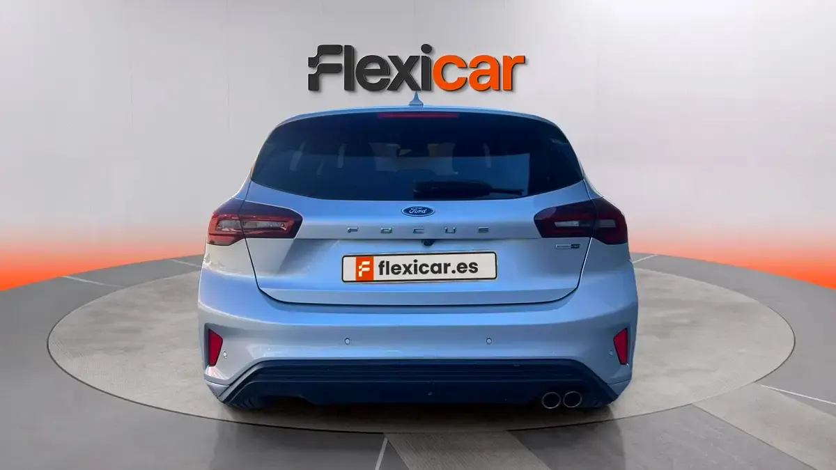 Usado Ford Focus ST-Line 155 CV (114 kW) 2023 Gris Berlina
