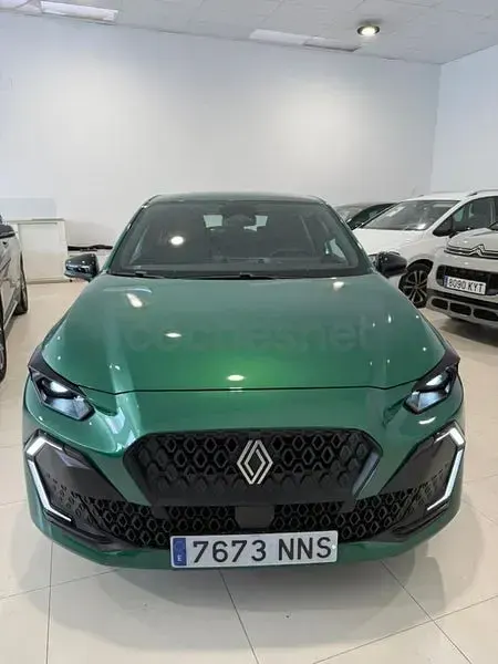 Nuevo Renault Clio V Techno 114 CV (83 kW) 2026 Verde Berlina