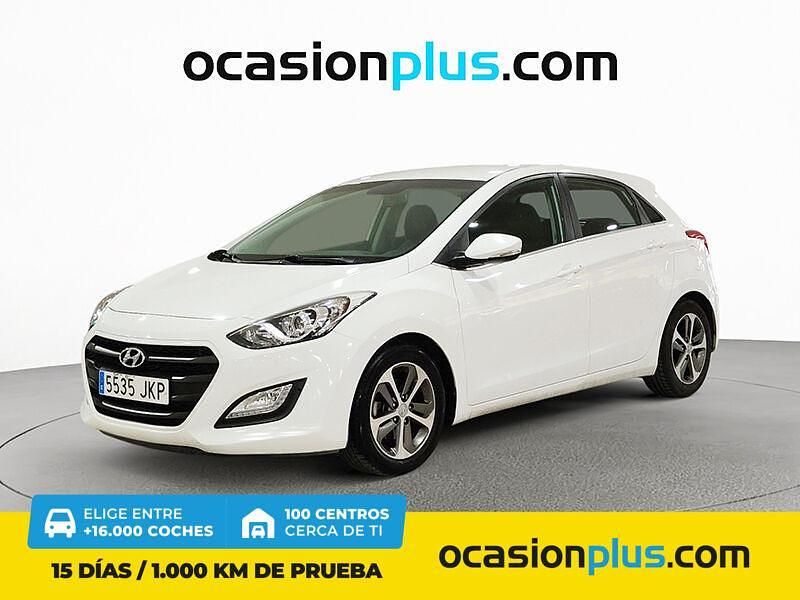 Blanco Usado 2015 Hyundai i30 Utilitario | 13.890 € (Caro) - Imagen 1/4