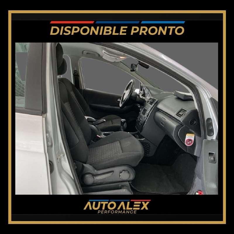 Usado Mercedes A180 Avantgarde 109 CV (80 kW) 2009 Gris Utilitario