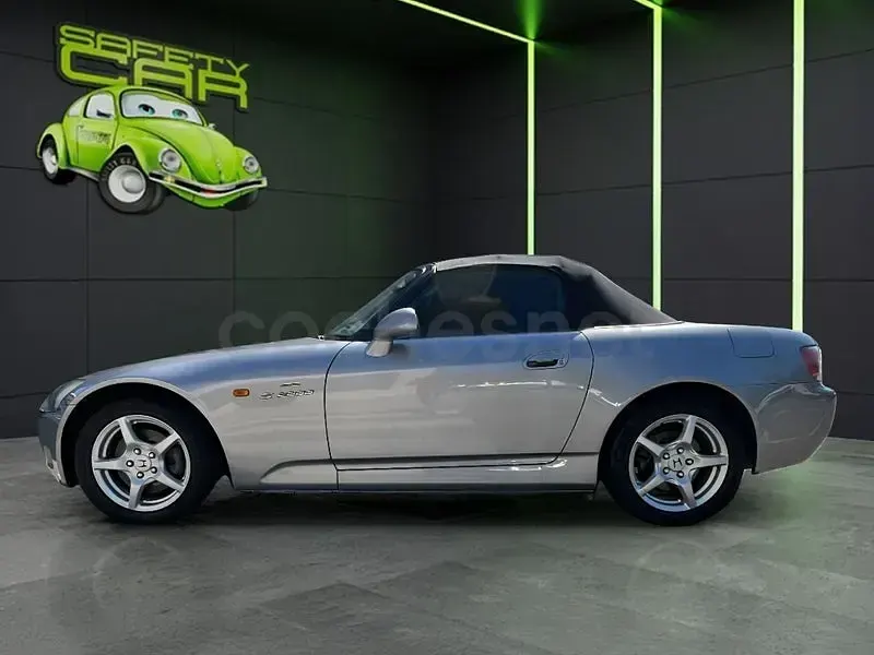 Usado Honda S 2000 S 240 CV (176 kW) 2000 Gris / plata Descapotable