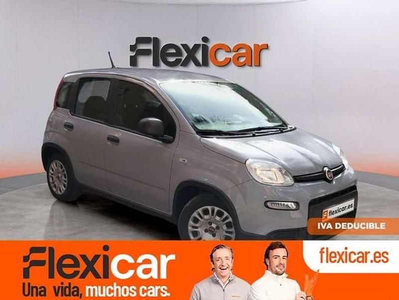 Usado Fiat Panda 71 CV (52 kW) 2023 Gris Utilitario