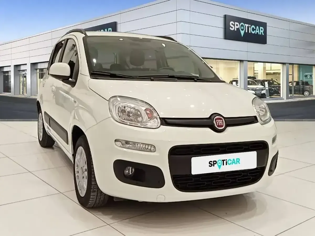 Usado Fiat Panda Lounge 69 CV (50 kW) 2020 Blanco Utilitario